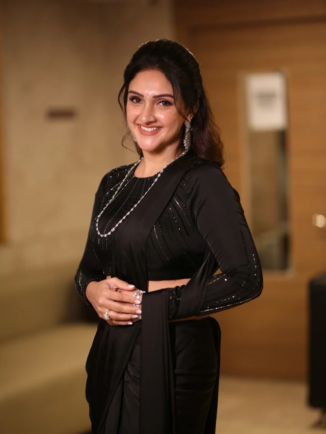 Sridevi Vijaykumar Shines in Sundarakanda Pre Release Event