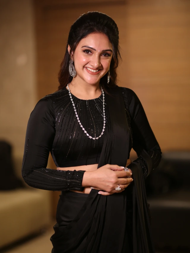 Sridevi Vijaykumar Shines in Sundarakanda Pre Release Event