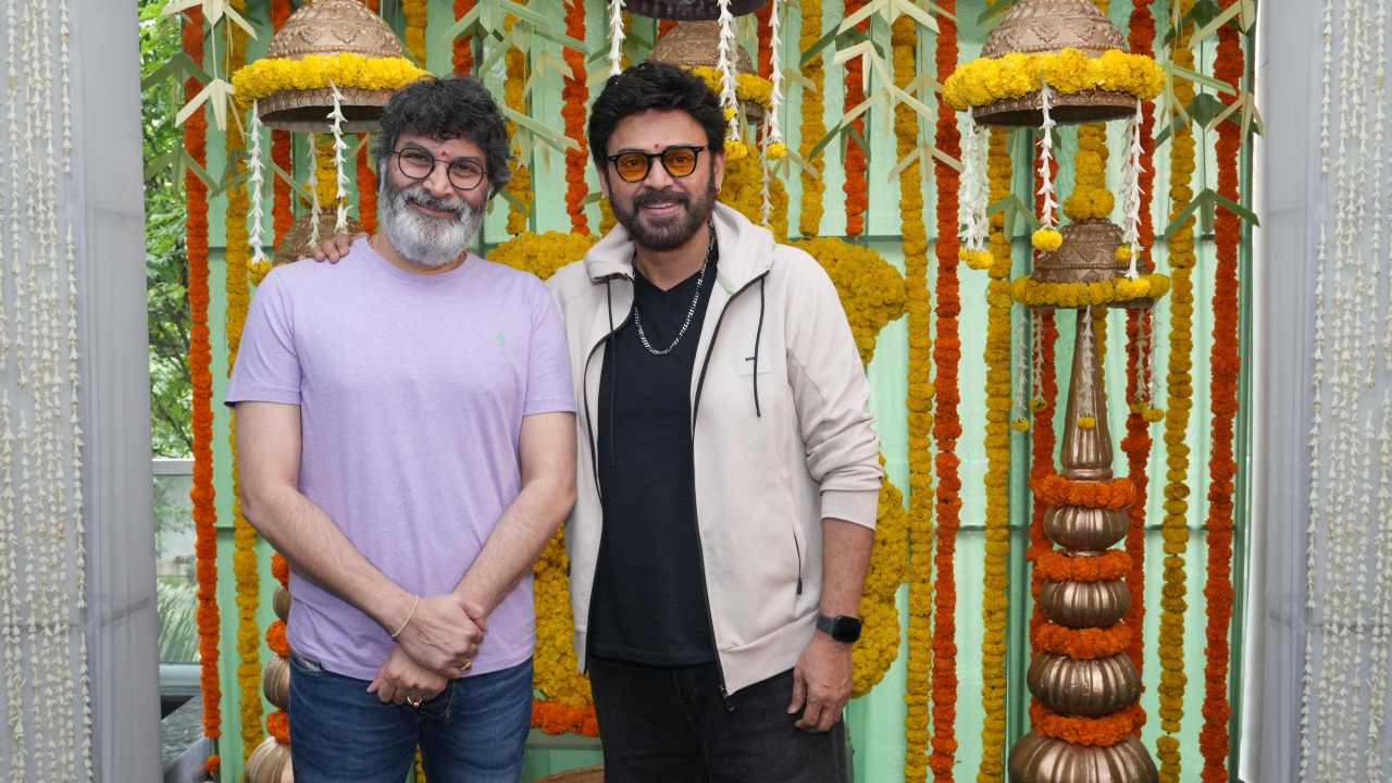 Trivikram – Venkatesh : త్రివిక్రమ్ – వెంకీమామ సినిమా మొదలయింది.. ఇండిపెండెన్స్ డే స్పెషల్.. Trivikram – Venkatesh : త్రివిక్రమ్ – వెంకీమామ సినిమా మొదలయింది.. ఇండిపెండెన్స్ డే స్పెషల్..