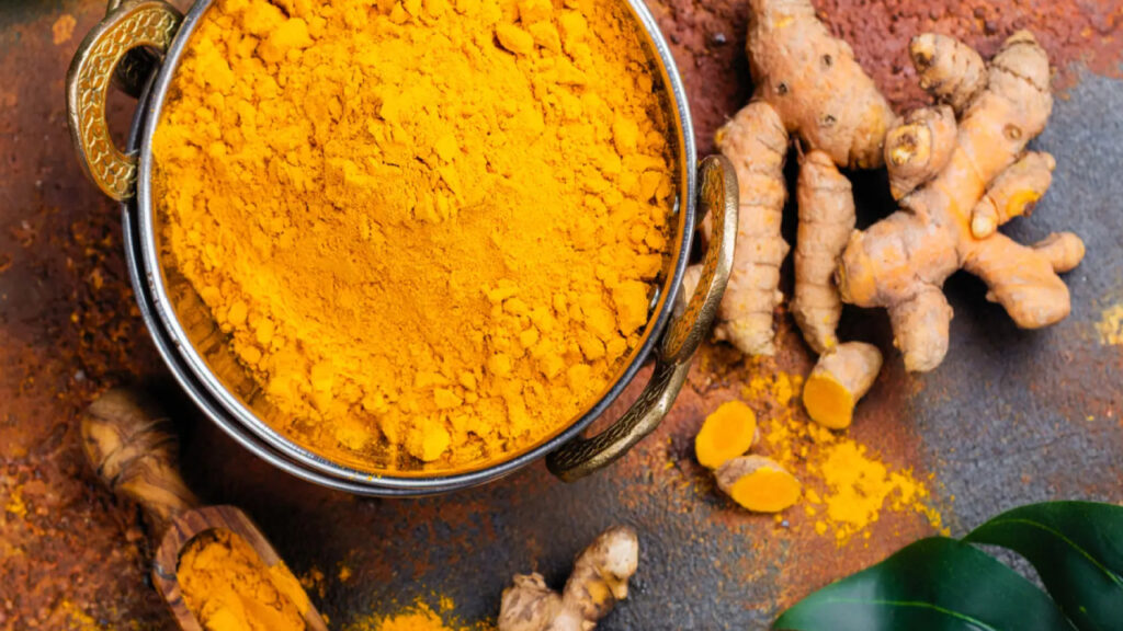 Women Health: Health benefits of turmeric and ginger for women