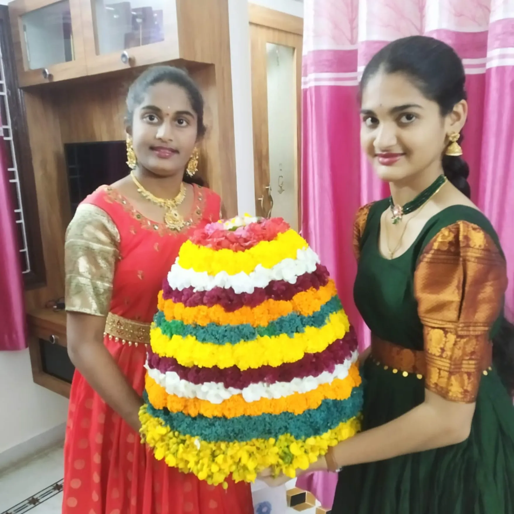 10TVs Selfie With Saddula Bathukamma