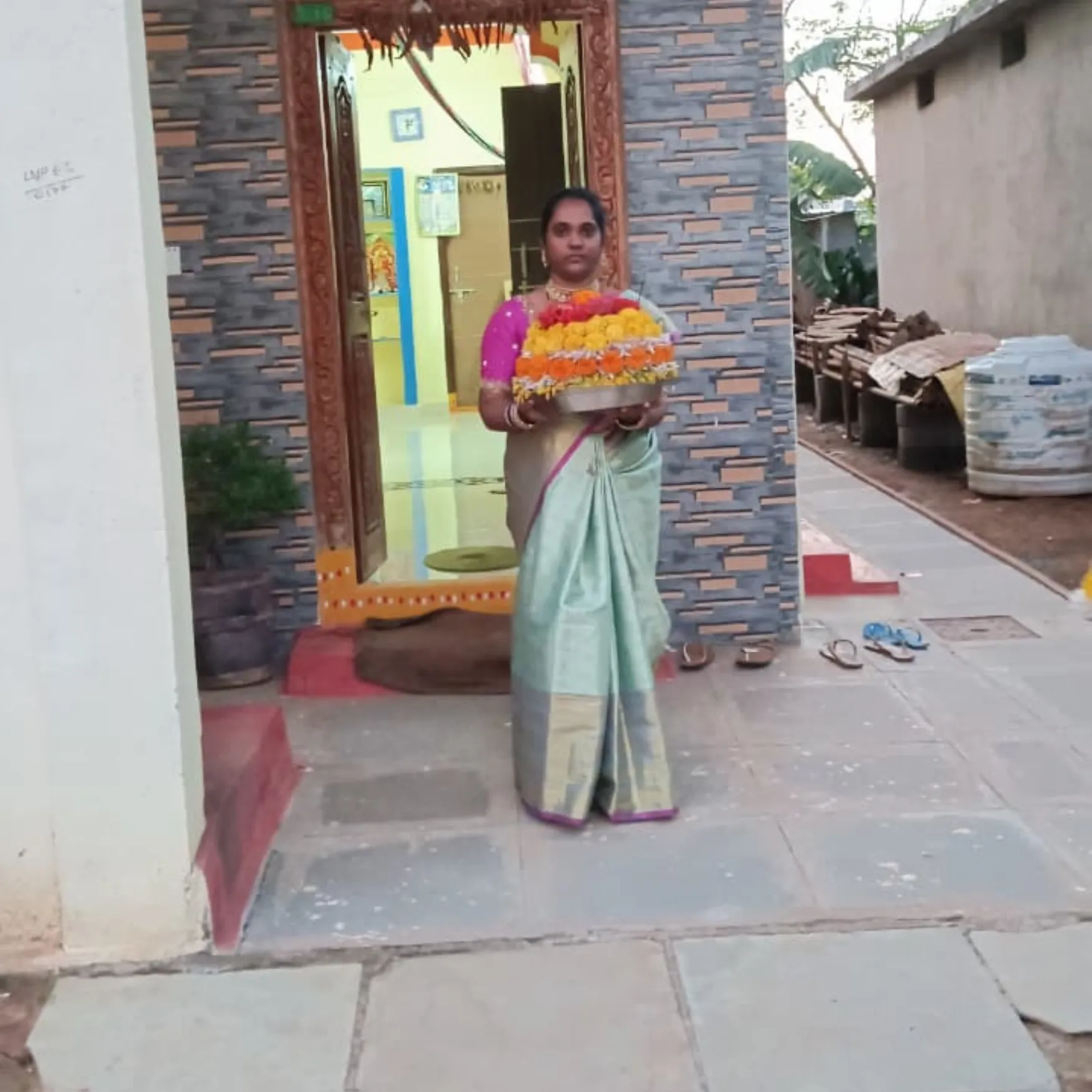10TVs Selfie With Saddula Bathukamma