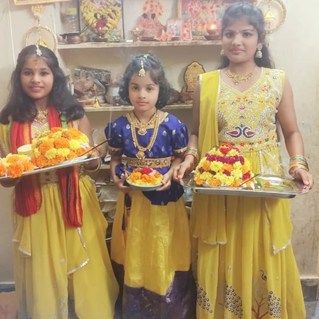 10tv Bathukamma Selfies