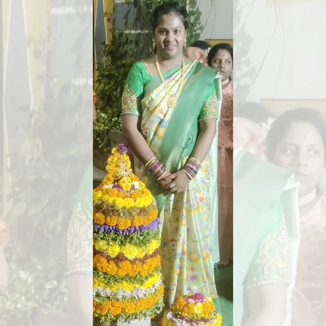 10tv Bathukamma Selfies