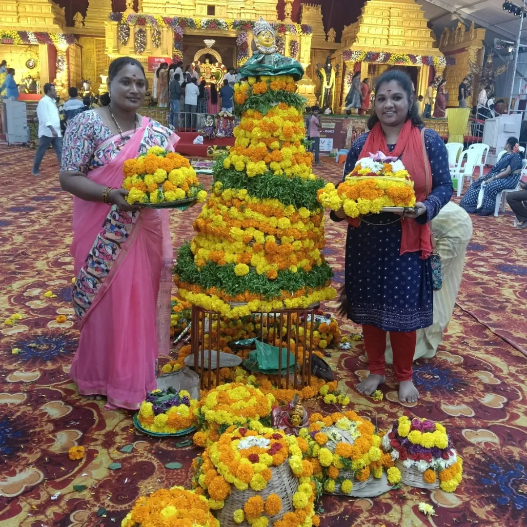 10tv Bathukamma Selfies