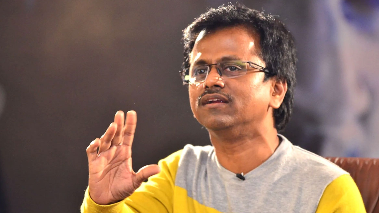 AR Murugadoss: మహేష్ తో చేస్తాడా.. మళ్ళీ అదే హీరో రిపీట్ అవుతాడా? కన్ఫ్యూజన్ లో మురుగదాస్ AR Murugadoss: మహేష్ తో చేస్తాడా.. మళ్ళీ అదే హీరో రిపీట్ అవుతాడా? కన్ఫ్యూజన్ లో మురుగదాస్