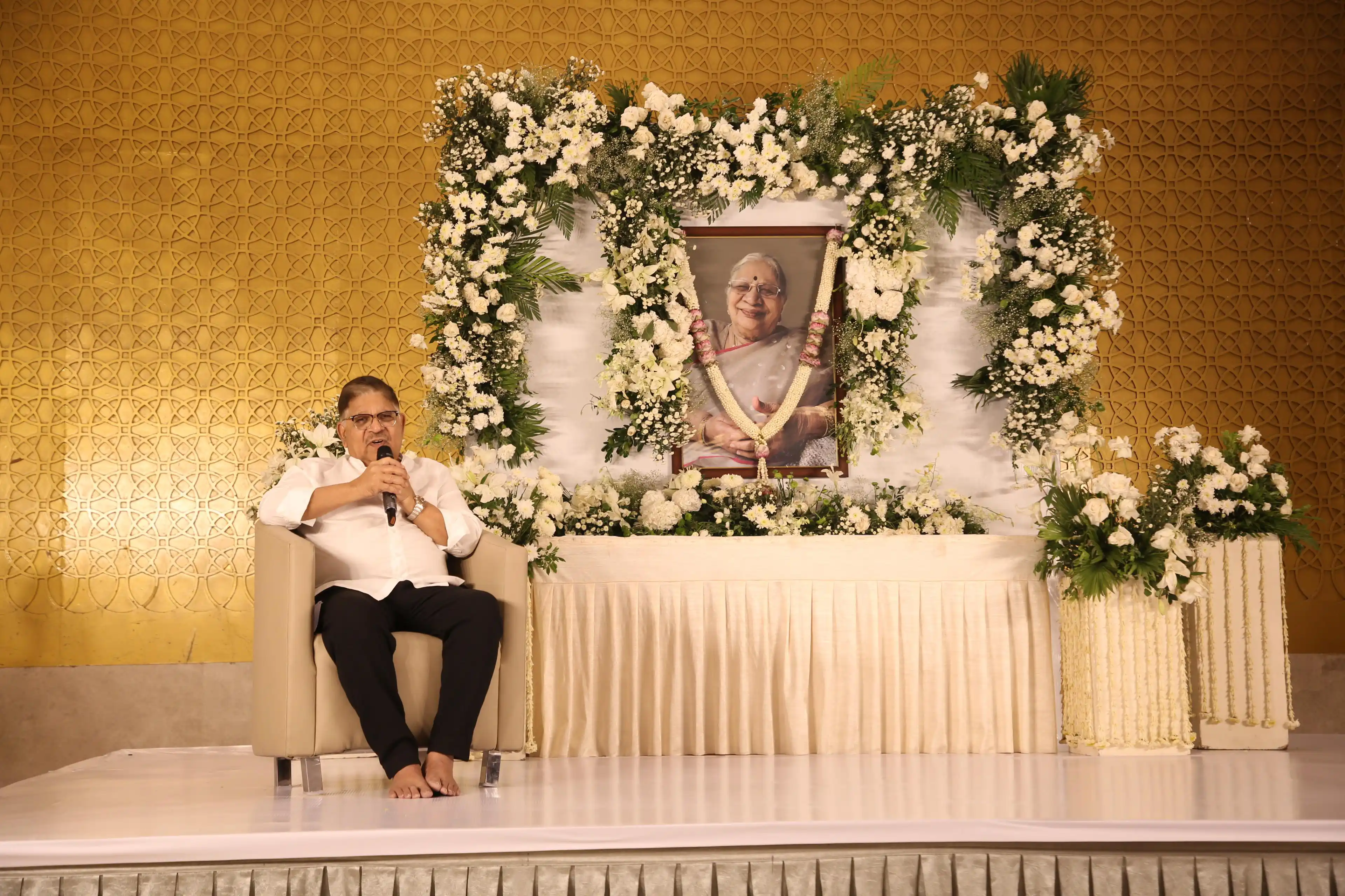 Allu Arjun Grand Mother Final Rituals