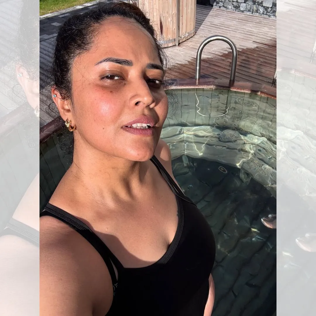 Anasuya Bikini Pics