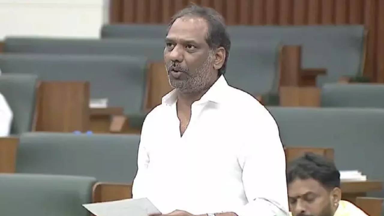 ఎస్సీ, ఎస్టీలకు ఏపీ ప్రభుత్వం గుడ్ న్యూస్.. అసెంబ్లీ సాక్షిగా కీలక ప్రకటన ఎస్సీ, ఎస్టీలకు ఏపీ ప్రభుత్వం గుడ్ న్యూస్.. అసెంబ్లీ సాక్షిగా కీలక ప్రకటన