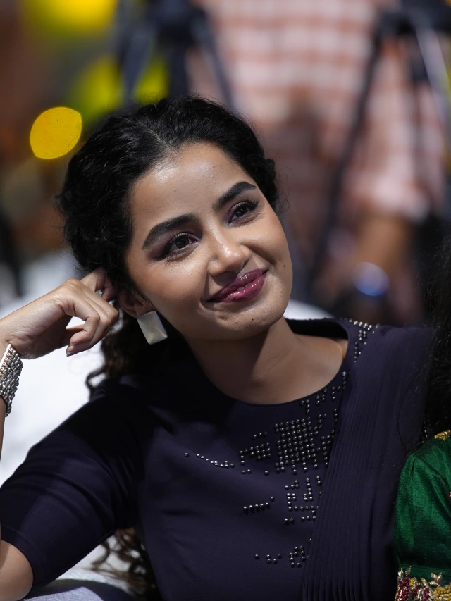 Anupama Parameswaran Shines in Kishkindhapuri Pre Release Event
