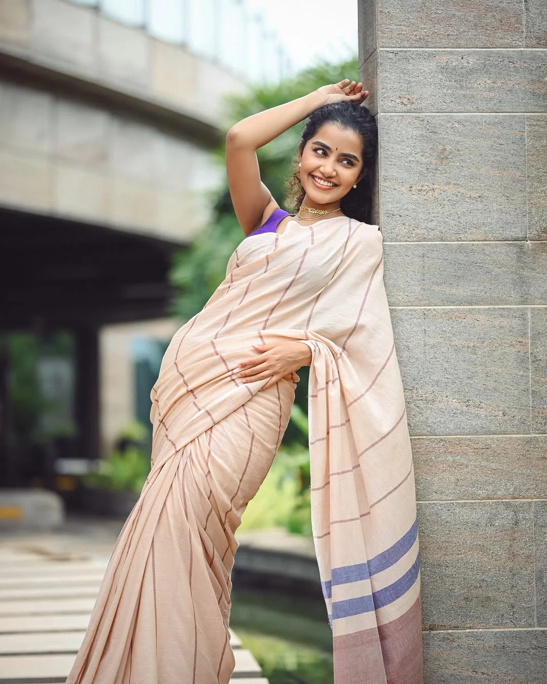 Anupama Parameswaran Simple Looks in Saree