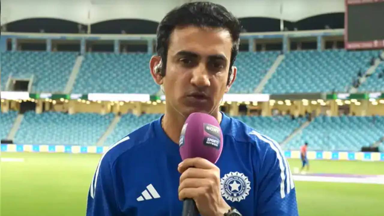 IND vs PAK : పాక్పై భారత్ ఘన విజయం.. గంభీర్ ఏమన్నాడో తెలుసా? IND vs PAK : పాక్పై భారత్ ఘన విజయం.. గంభీర్ ఏమన్నాడో తెలుసా?