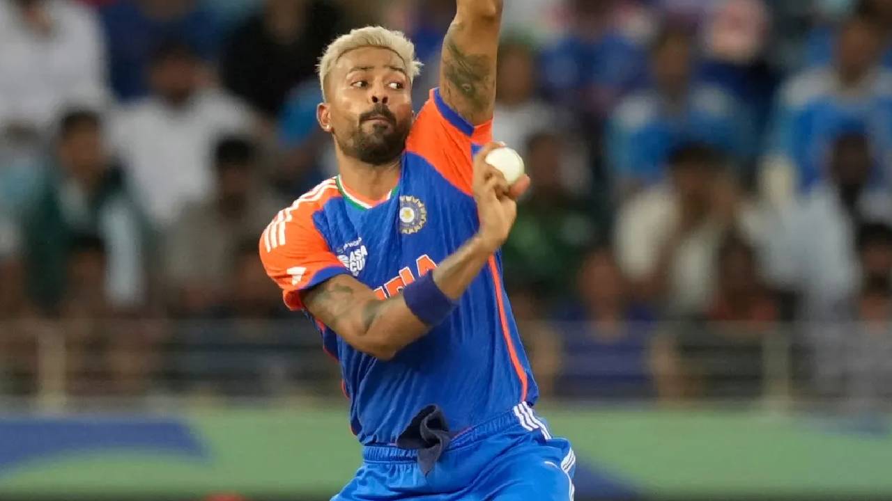 Hardik Pandya : అంతర్జాతీయ టీ20 క్రికెట్లో హార్దిక్ పాండ్యా అరుదైన ఘనత.. Hardik Pandya : అంతర్జాతీయ టీ20 క్రికెట్లో హార్దిక్ పాండ్యా అరుదైన ఘనత..