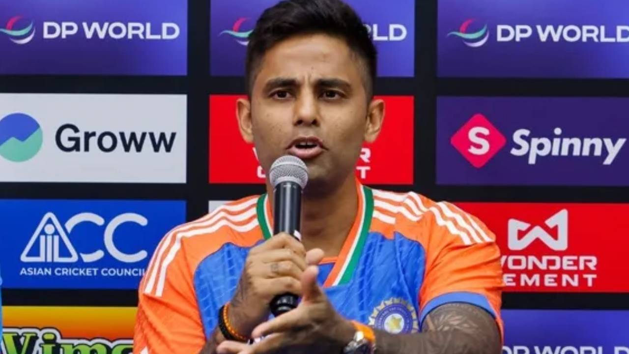 Asia Cup 2025 : ఉత్కంఠ పోరులో అతని వల్లే విజయం.. బుమ్రా, దూబెలను పక్కన పెట్టింది అందుకే.. భారత కెప్టెన్ సూర్యకుమార్ కామెంట్స్ Asia Cup 2025 : ఉత్కంఠ పోరులో అతని వల్లే విజయం.. బుమ్రా, దూబెలను పక్కన పెట్టింది అందుకే.. భారత కెప్టెన్ సూర్యకుమార్ కామెంట్స్