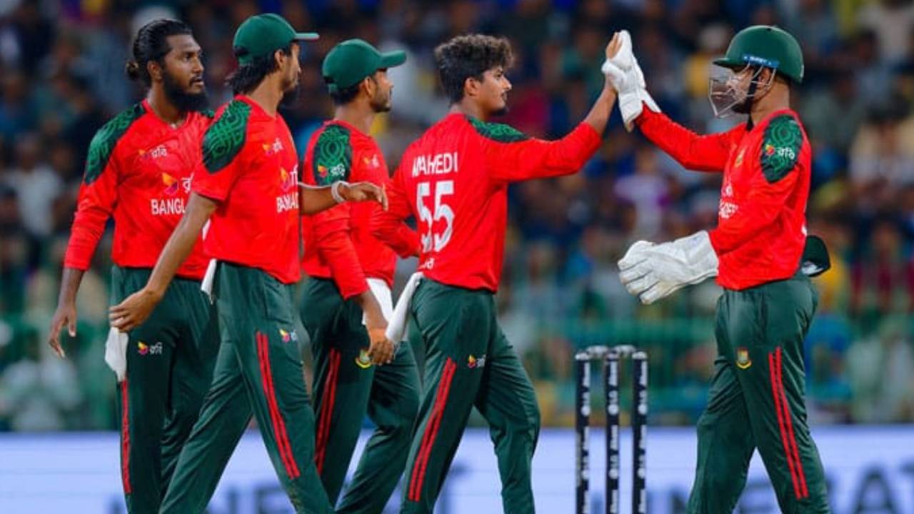 Asia Cup 2025 : భారత్ చేతిలో ఓడిపోయినా.. ఫైనల్ చేరేందుకు బంగ్లాదేశ్కు గోల్డెన్ ఛాన్స్.. ఎలాగో తెలుసా? Asia Cup 2025 : భారత్ చేతిలో ఓడిపోయినా.. ఫైనల్ చేరేందుకు బంగ్లాదేశ్కు గోల్డెన్ ఛాన్స్.. ఎలాగో తెలుసా?
