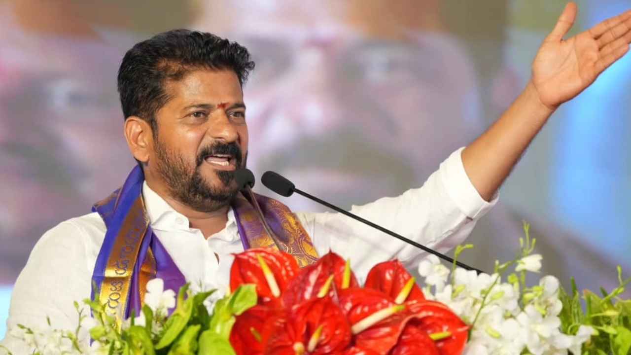 Cm Revanth Reddy: సీఎం రేవంత్, ఆ మంత్రి మధ్య గ్యాప్ ఉందా? ఆయనకు ఇన్విటేషన్ ఎందుకు లేదు? కాంగ్రెస్లో అసలేం జరుగుతోంది.. Cm Revanth Reddy: సీఎం రేవంత్, ఆ మంత్రి మధ్య గ్యాప్ ఉందా? ఆయనకు ఇన్విటేషన్ ఎందుకు లేదు? కాంగ్రెస్లో అసలేం జరుగుతోంది..
