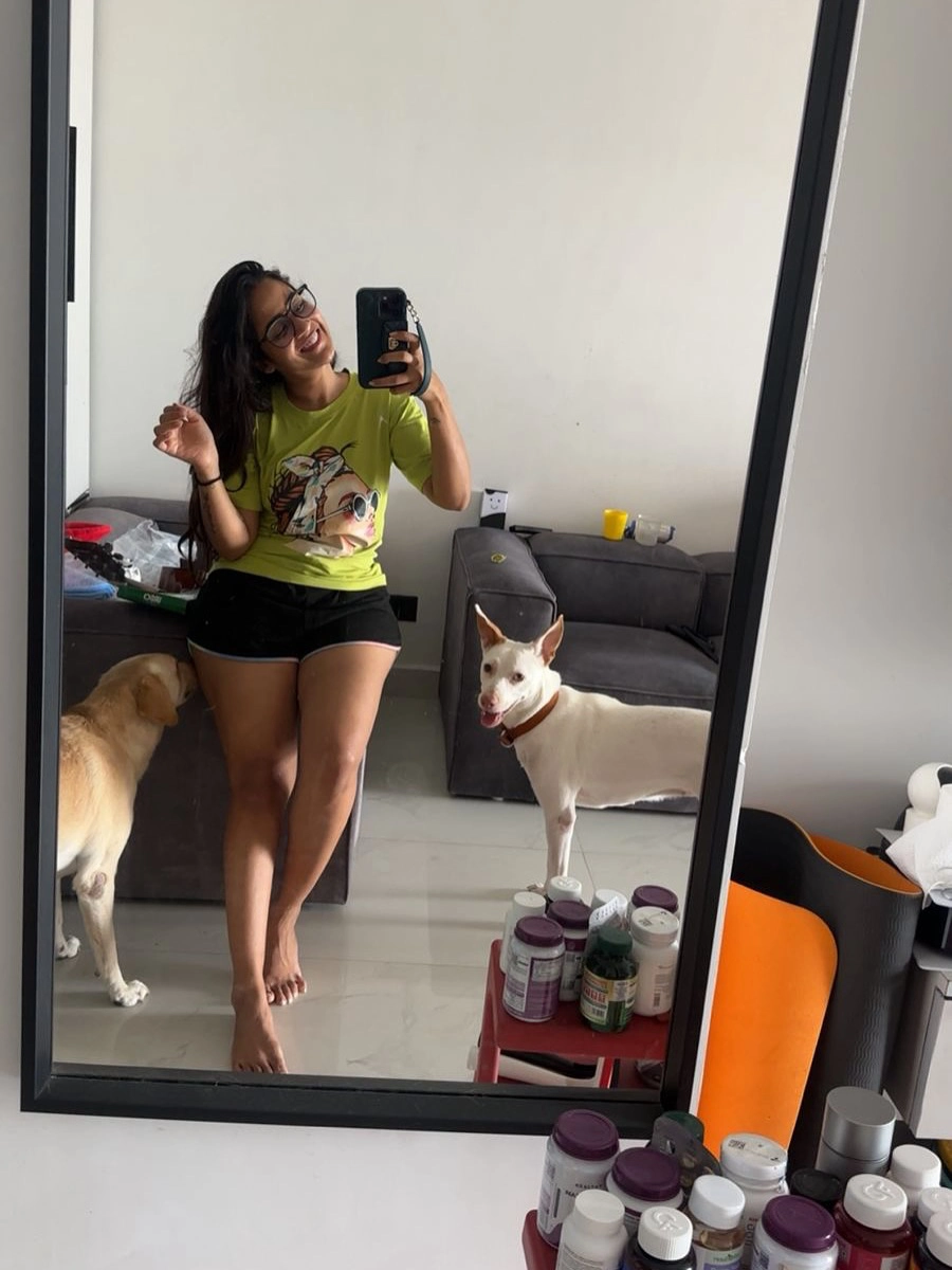 Deepthi Sunaina Cute Selfies