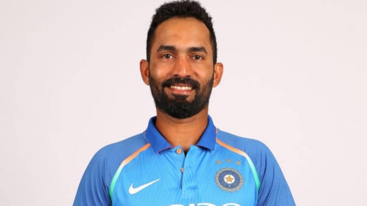 Dinesh Karthik : టీమ్ఇండియా కెప్టెన్గా దినేష్ కార్తీక్.. ఛార్జ్ తీసుకునేది ఎప్పుడో తెలుసా? Dinesh Karthik : టీమ్ఇండియా కెప్టెన్గా దినేష్ కార్తీక్.. ఛార్జ్ తీసుకునేది ఎప్పుడో తెలుసా?