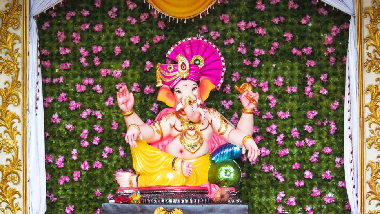 10tv Ganesh Mandaps Contest: 10టీవీ వెరైటీ గణేశ్ మండపాల కాంటెస్ట్.. విజేతలు వీరే.. 10tv Ganesh Mandaps Contest: 10టీవీ వెరైటీ గణేశ్ మండపాల కాంటెస్ట్.. విజేతలు వీరే..