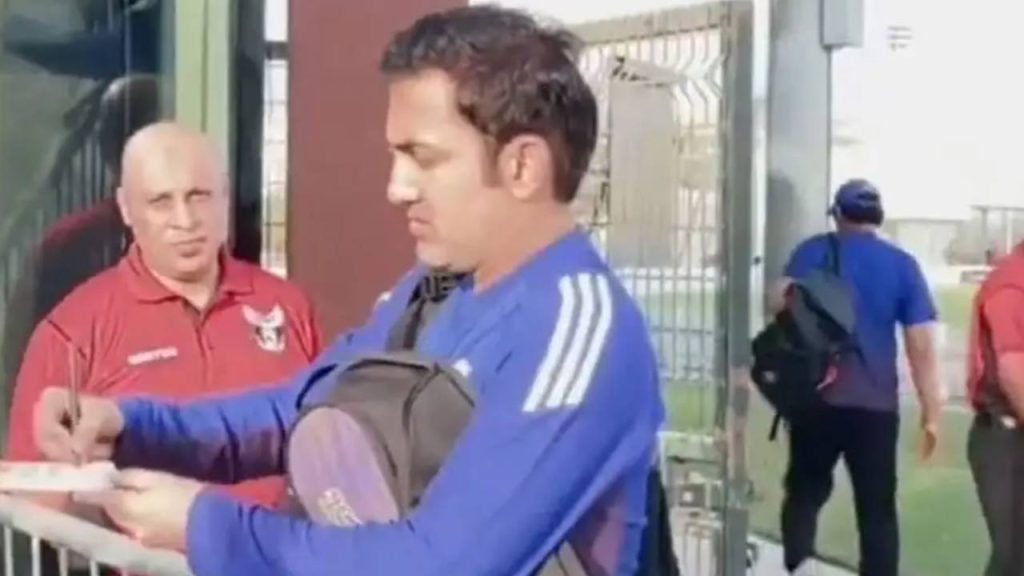 Gautam Gambhir Seen Carrying KKR Bag For Asia Cup 2025
