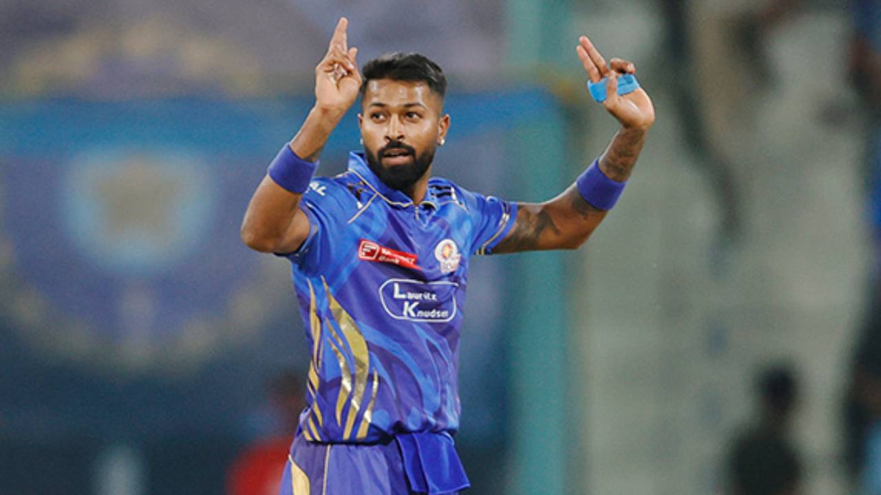 Hardik Pandya : ఆసియాకప్లో చరిత్ర సృష్టించేందుకు.. 17 పరుగుల దూరంలో హార్దిక్ పాండ్యా Hardik Pandya : ఆసియాకప్లో చరిత్ర సృష్టించేందుకు.. 17 పరుగుల దూరంలో హార్దిక్ పాండ్యా