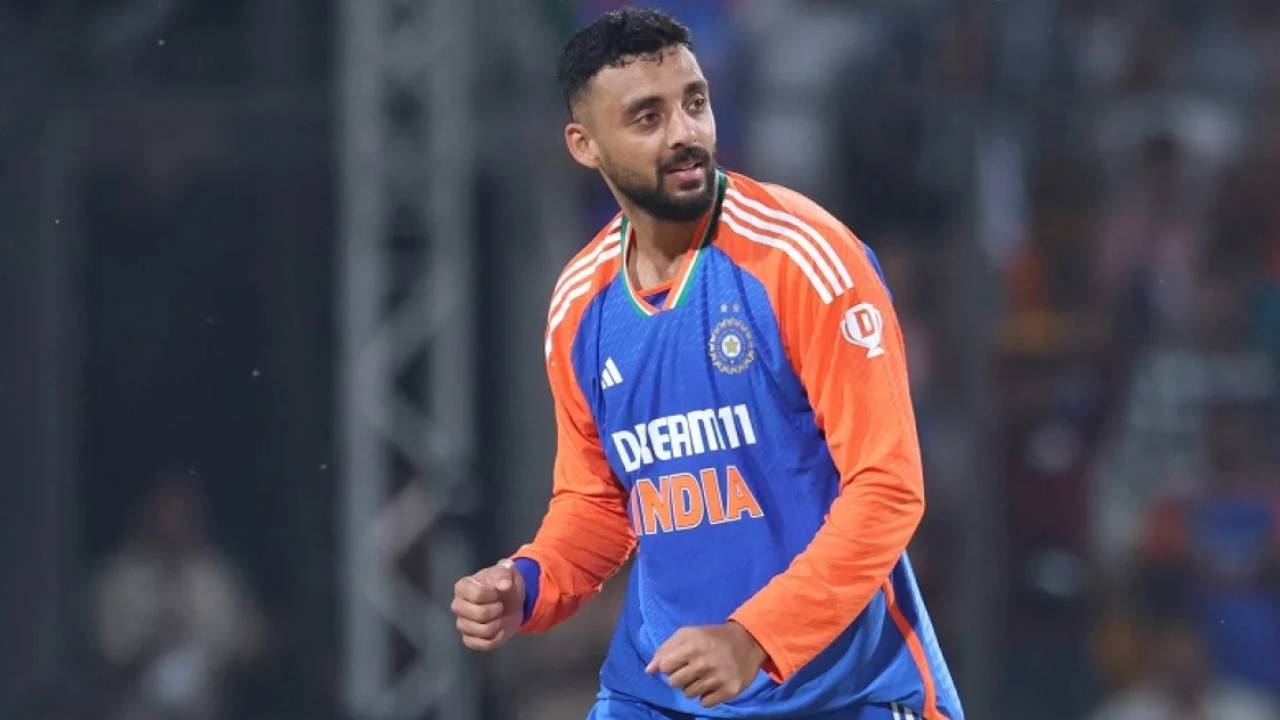 ICC rankings : టీ20 ర్యాంకింగ్స్లో టీమ్ఇండియా ఆటగాళ్ల హవా.. అన్నింటా మనోళ్లే టాప్.. ICC rankings : టీ20 ర్యాంకింగ్స్లో టీమ్ఇండియా ఆటగాళ్ల హవా.. అన్నింటా మనోళ్లే టాప్..