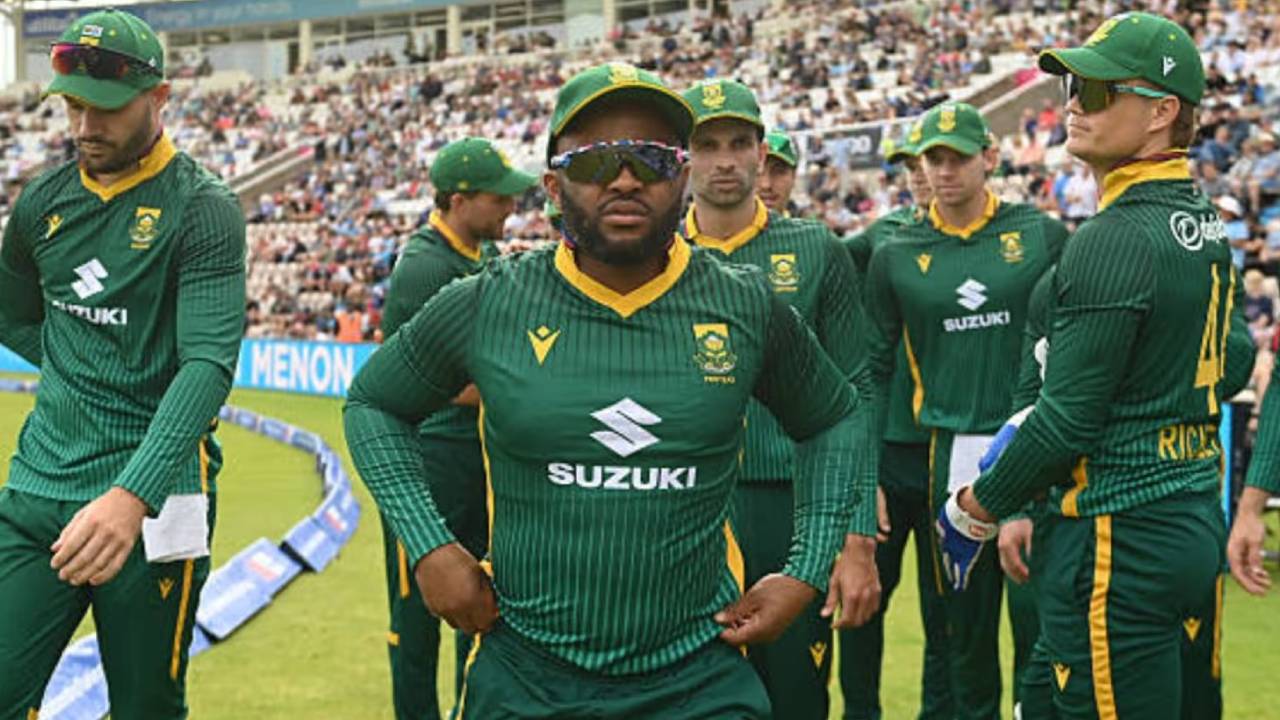 South Africa : ఇంగ్లాండ్ పై 342 పరుగుల తేడాతో ఘోర ఓటమి.. దక్షిణాఫ్రికాకు ఐసీసీ భారీ జరిమానా.. South Africa : ఇంగ్లాండ్ పై 342 పరుగుల తేడాతో ఘోర ఓటమి.. దక్షిణాఫ్రికాకు ఐసీసీ భారీ జరిమానా..