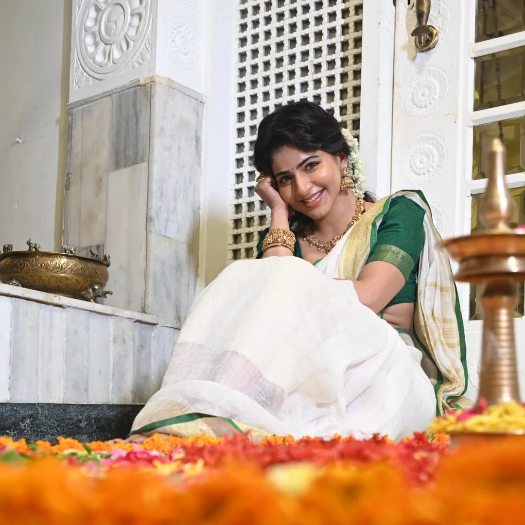 Iswarya Menon Stunning Looks on Onam Festival