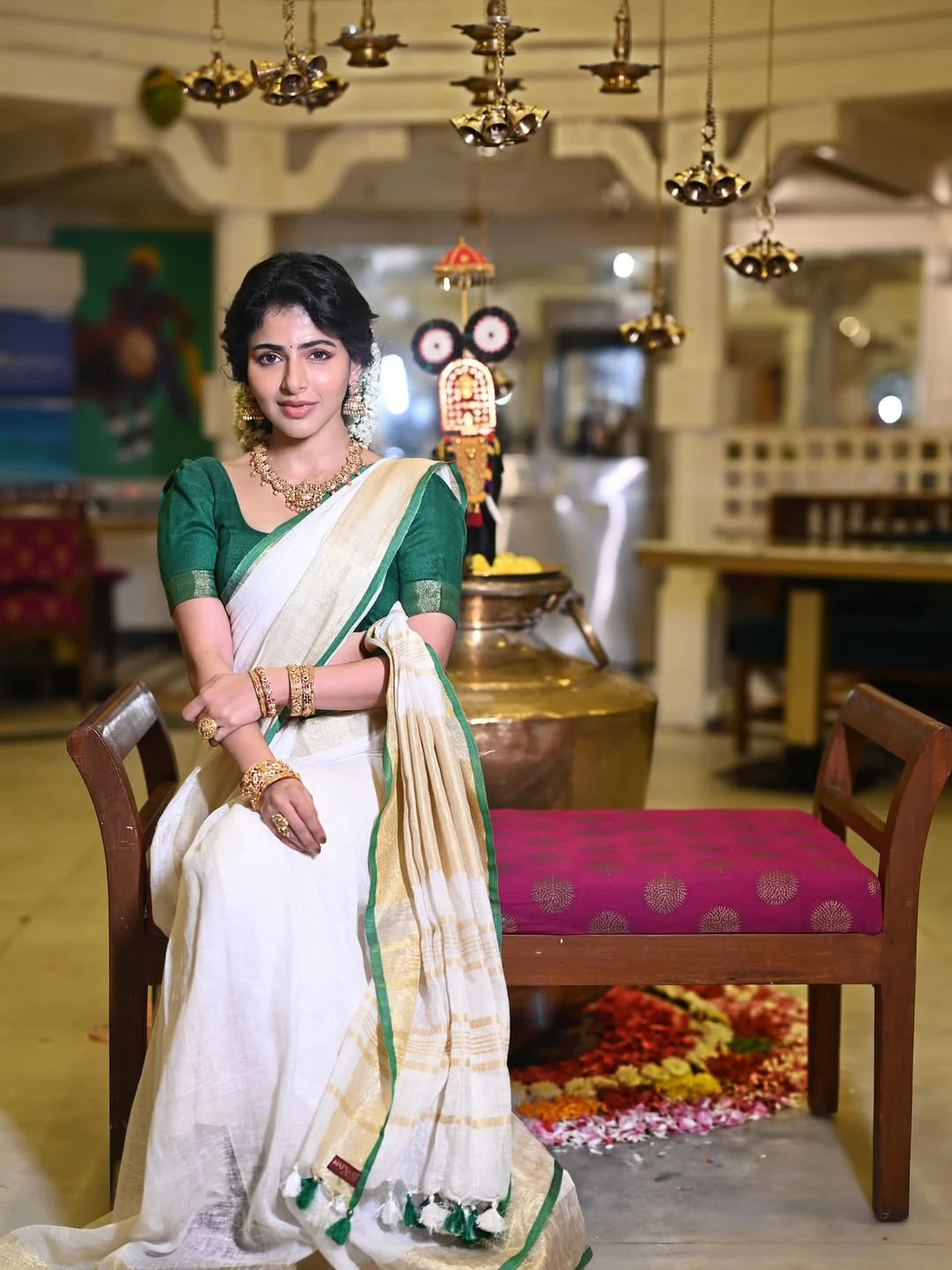 Iswarya Menon Stunning Looks on Onam Festival