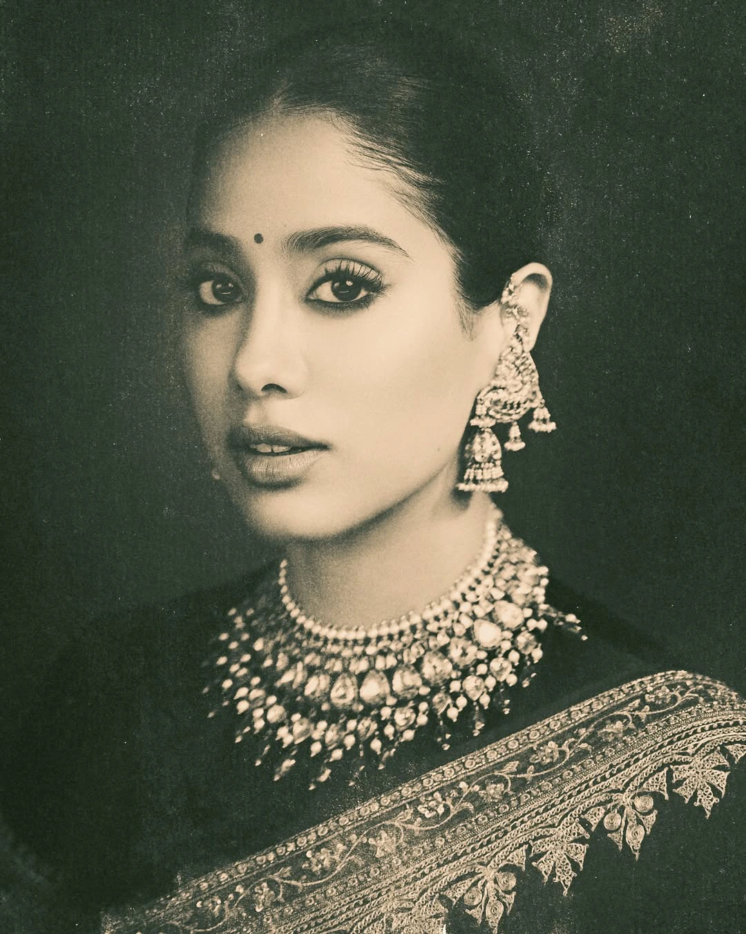 Janhvi Kapoor Wears her Mother Sridevi Saree