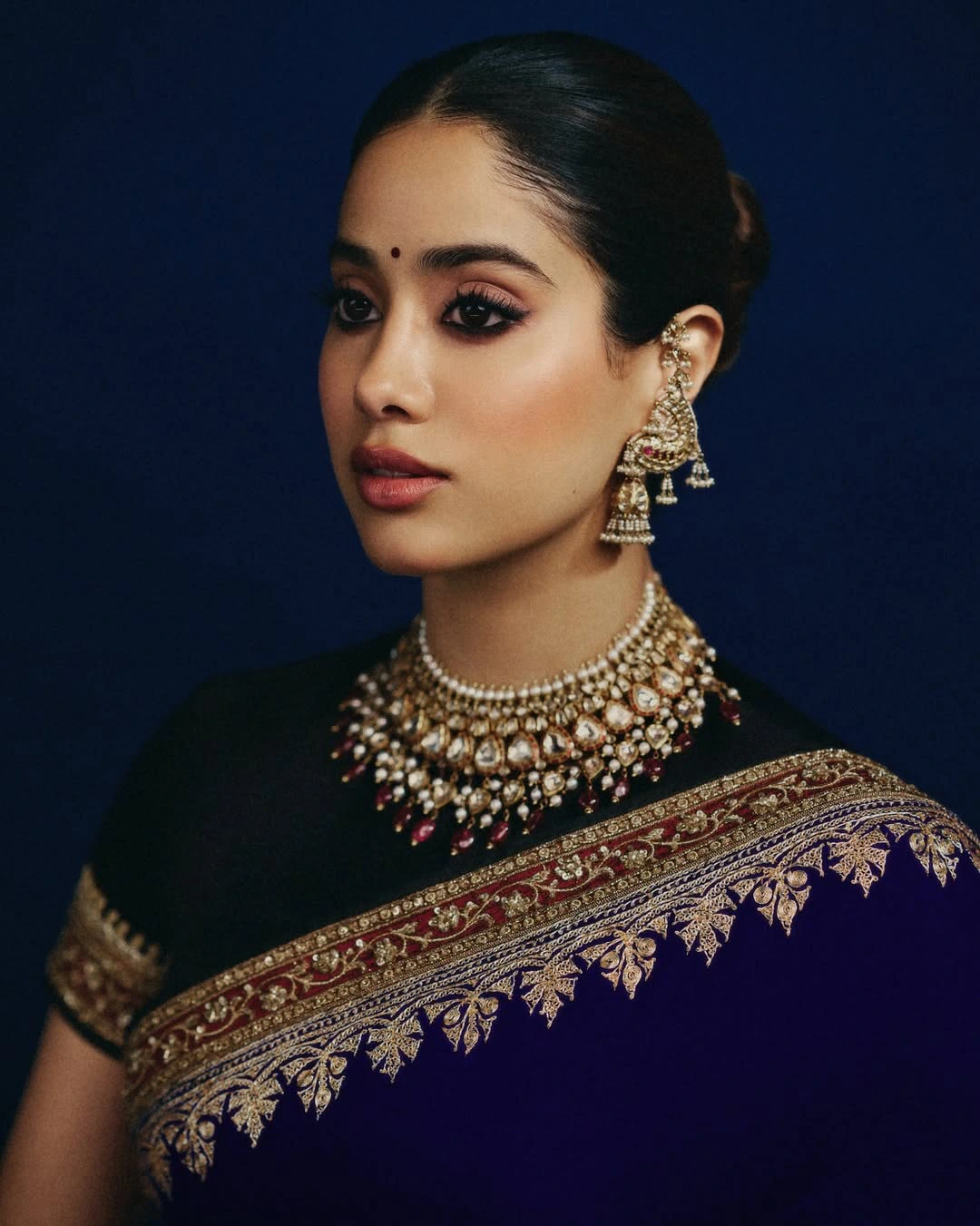 Janhvi Kapoor Wears her Mother Sridevi Saree