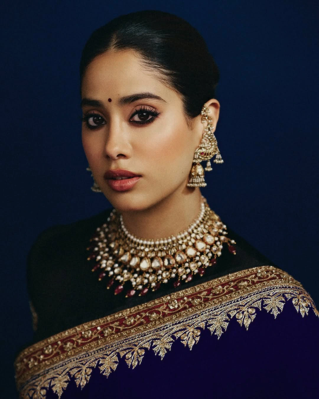 Janhvi Kapoor Wears her Mother Sridevi Saree