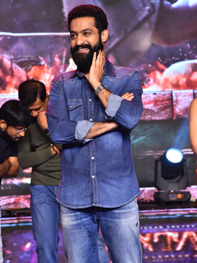 Rishab Shetty Kantara Chapter 1 Pre Release Event
