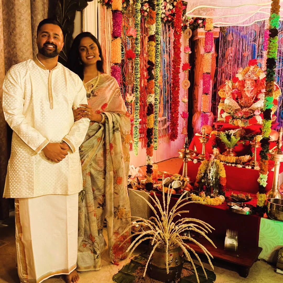 Karthika Nair Celebrates Onam with Family