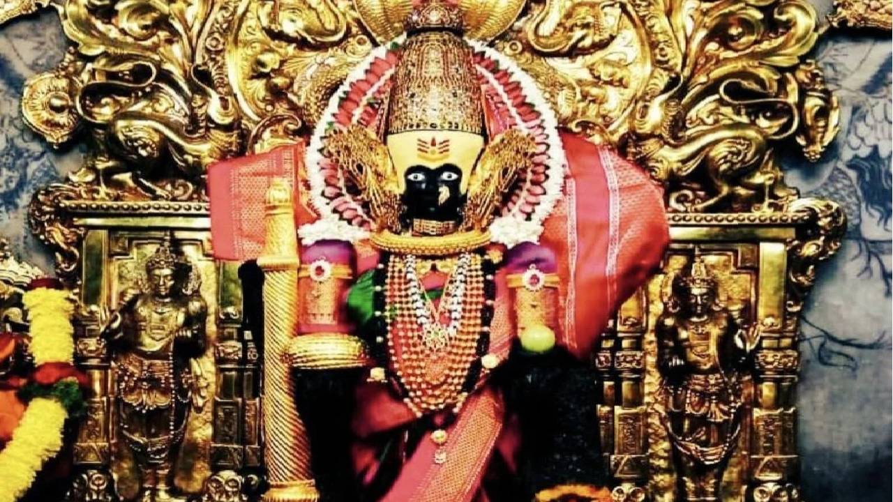 Astadasha Shakti Peethas: శ్రీ మహాలక్ష్మి స్వయంగా తపస్సు చేసిన ప్రాంతం.. అష్టభుజాలతో అమ్మవారు Astadasha Shakti Peethas: శ్రీ మహాలక్ష్మి స్వయంగా తపస్సు చేసిన ప్రాంతం.. అష్టభుజాలతో అమ్మవారు