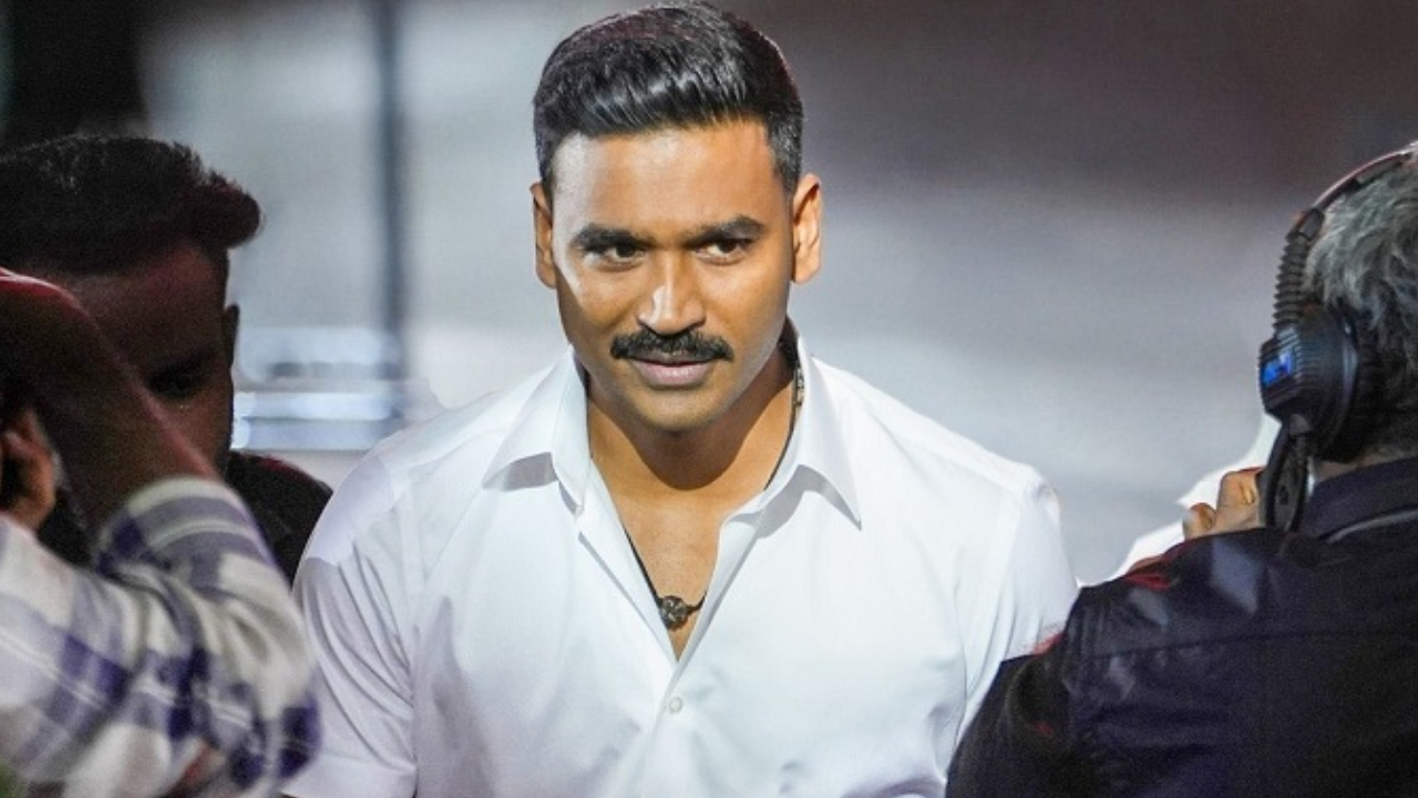 Dhanush: ఇడ్లీ కొట్టు కోసం సింపతీ ట్రై చేస్తున్నాడా.. ధనుష్ ను ఎందుకు ట్రోల్ చేస్తున్నారు? Dhanush: ఇడ్లీ కొట్టు కోసం సింపతీ ట్రై చేస్తున్నాడా.. ధనుష్ ను ఎందుకు ట్రోల్ చేస్తున్నారు?