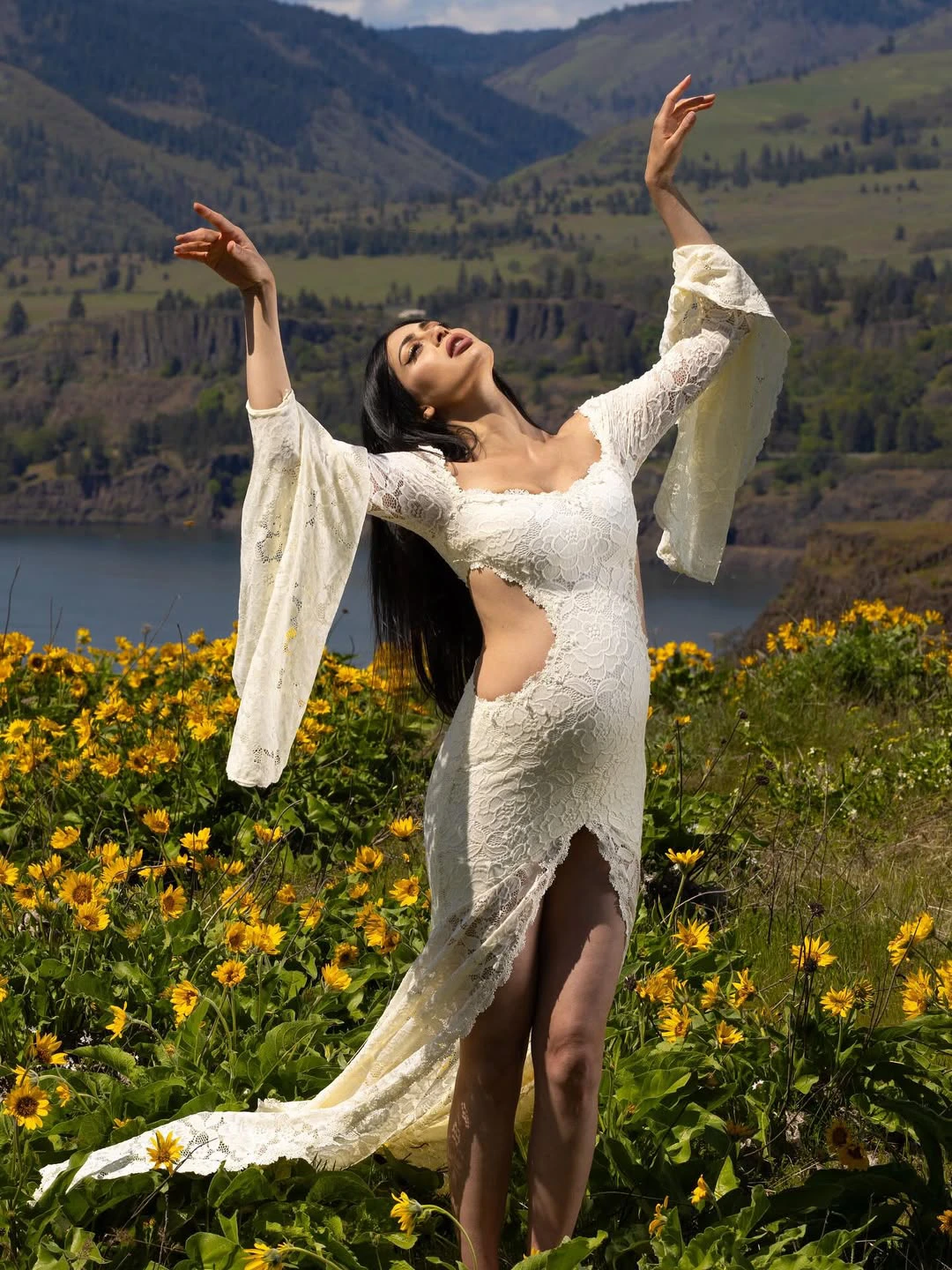 Parvati Melton Baby Bump Photos