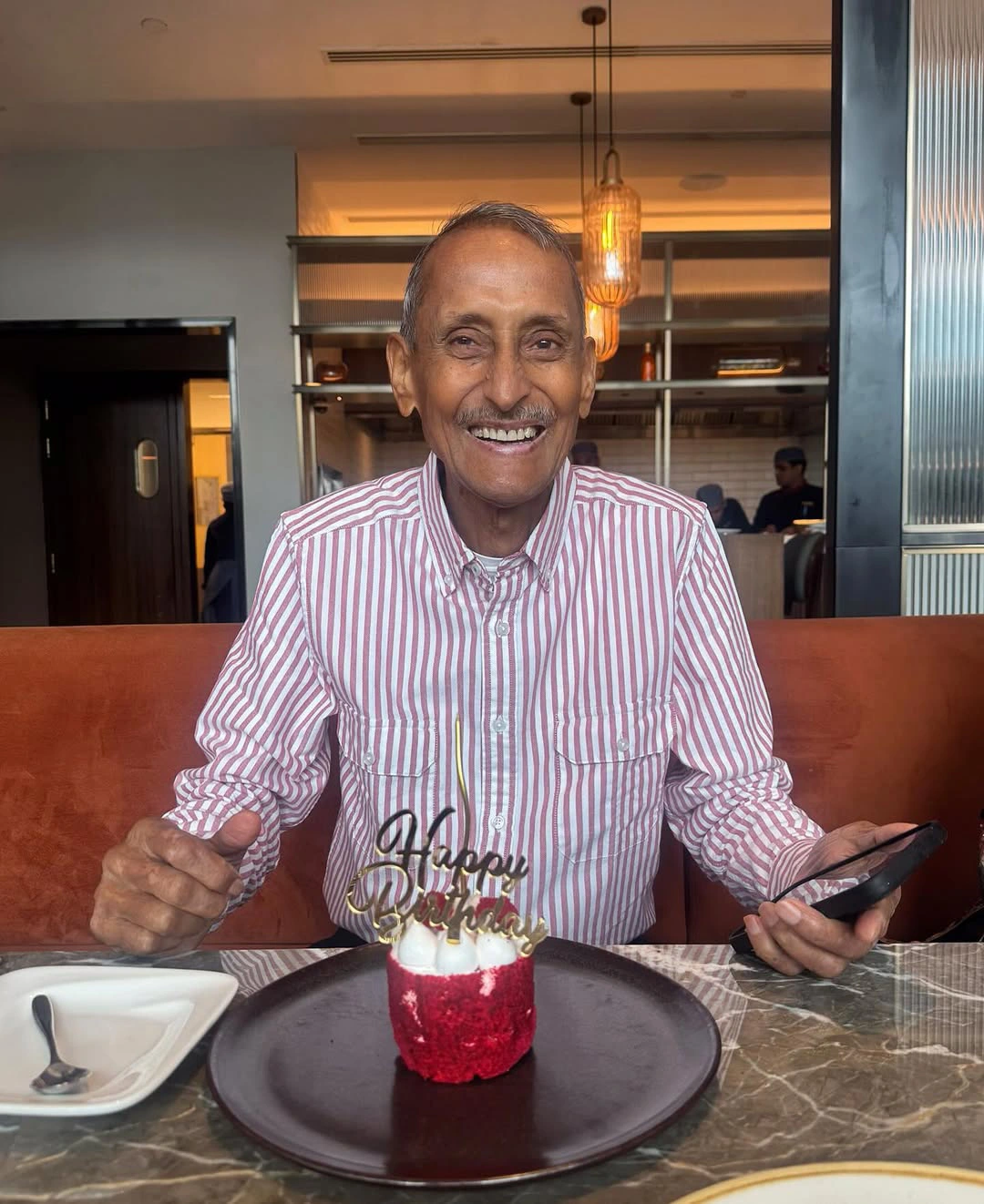 Pragya Jaiswal Celebrates her Father Birth Day Celebrations