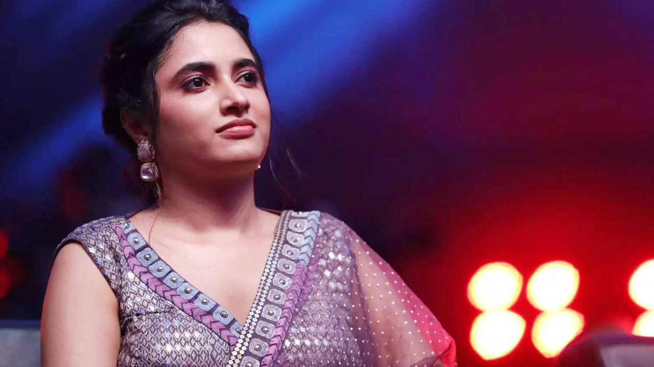Priyanka Mohan: డబ్బులిచ్చి నాపై ట్రోల్స్ చేయిస్తున్నారు.. నాకు అన్నీ తెలుసు.. ప్రియాంక మోహన్ షాకింగ్ కామెంట్స్ Priyanka Mohan: డబ్బులిచ్చి నాపై ట్రోల్స్ చేయిస్తున్నారు.. నాకు అన్నీ తెలుసు.. ప్రియాంక మోహన్ షాకింగ్ కామెంట్స్