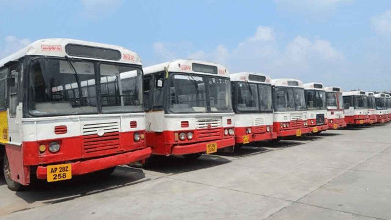 RTC Jobs: ఆర్టీసీలో ఉద్యోగాలు.. జీతం 60వేలు.. మొత్తం పోస్టులు, వయసు, విద్యార్హత పూర్తి వివరాలు.. RTC Jobs: ఆర్టీసీలో ఉద్యోగాలు.. జీతం 60వేలు.. మొత్తం పోస్టులు, వయసు, విద్యార్హత పూర్తి వివరాలు..