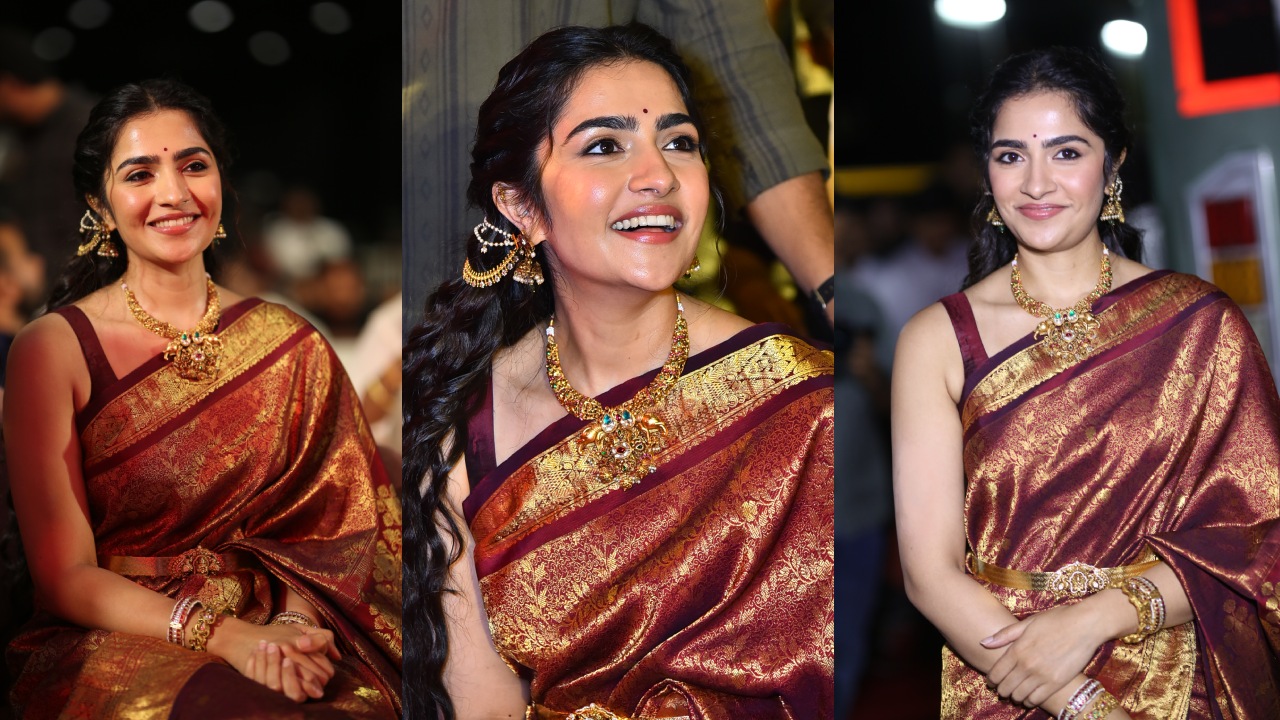 Rukmini Vasanth : పట్టుచీరలో చందమామ.. కాంతార ప్రీ రిలీజ్ ఈవెంట్లో అందాల భామ.. రుక్మిణి వసంత్ ఫొటోలు..