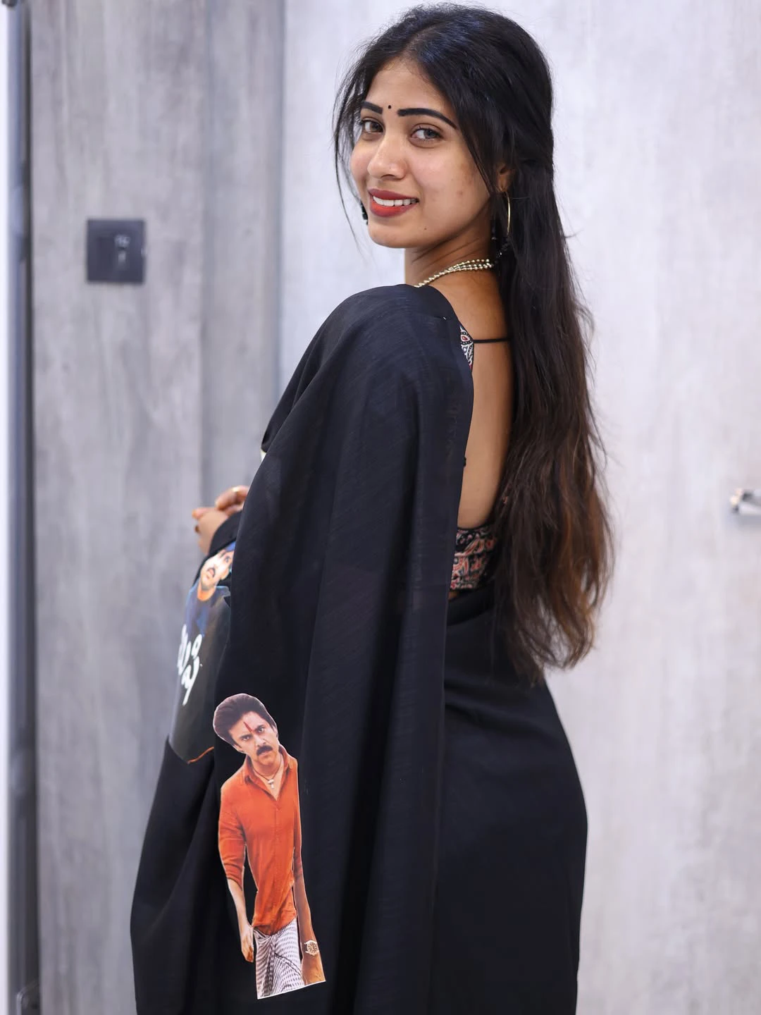 Sahar krishnan Wears Special Pawan Kalyan Photos Saree