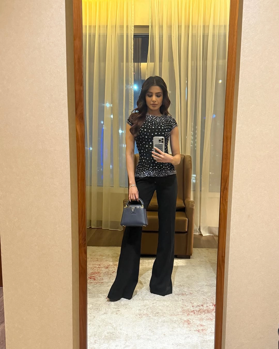 Samantha Enjoying Vacation in Dubai