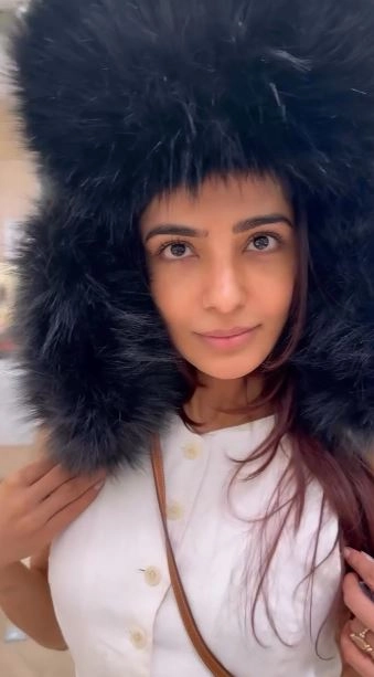 Samantha Enjoying Vacation in Dubai