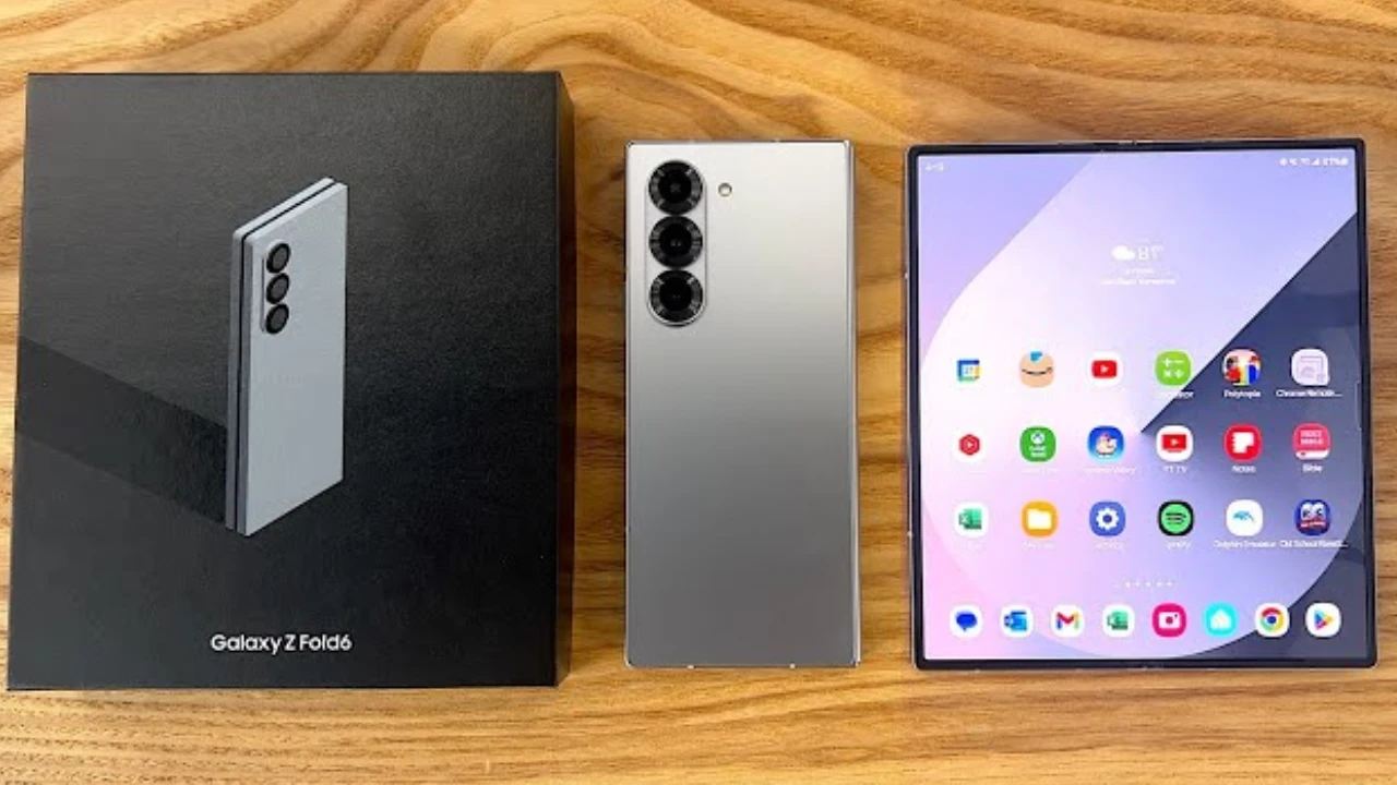 Samsung Galaxy Z Fold 6