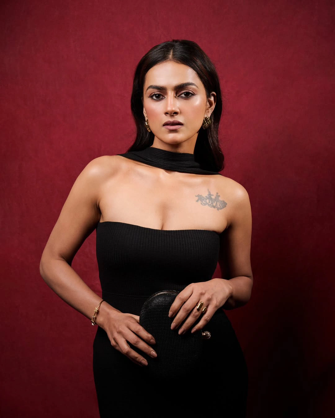 Shraddha Srinath Shows her Beauty with Tattoo