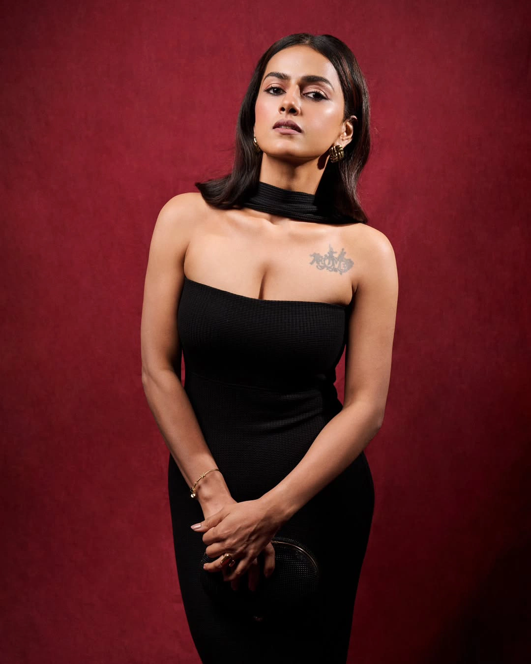 Shraddha Srinath Shows her Beauty with Tattoo