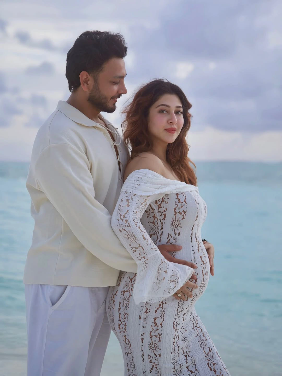Sonarika Bhadoria Baby Bump Photos