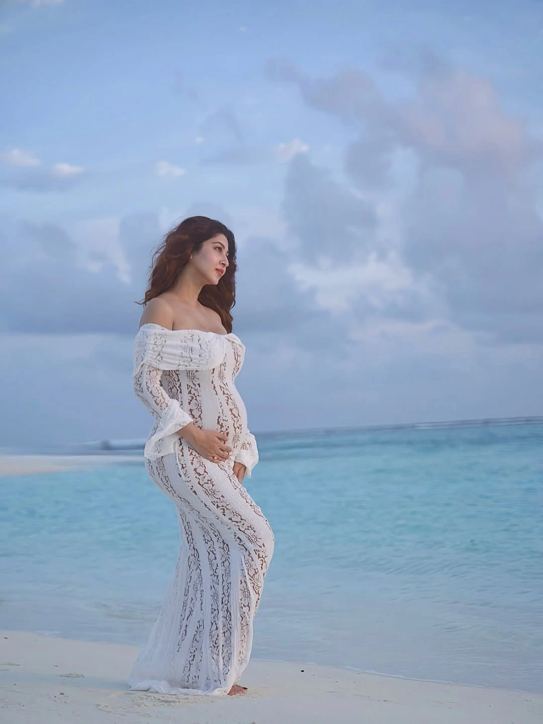 Sonarika Bhadoria Baby Bump Photos