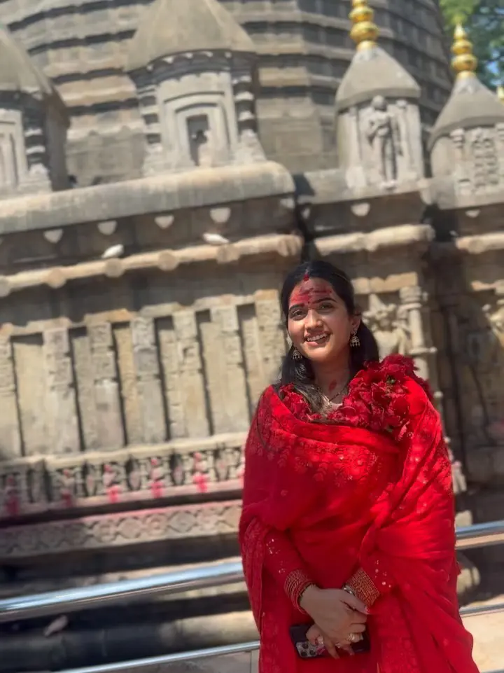 Sravanthi Chokarapu Visits Assam Kamakhya Temple
